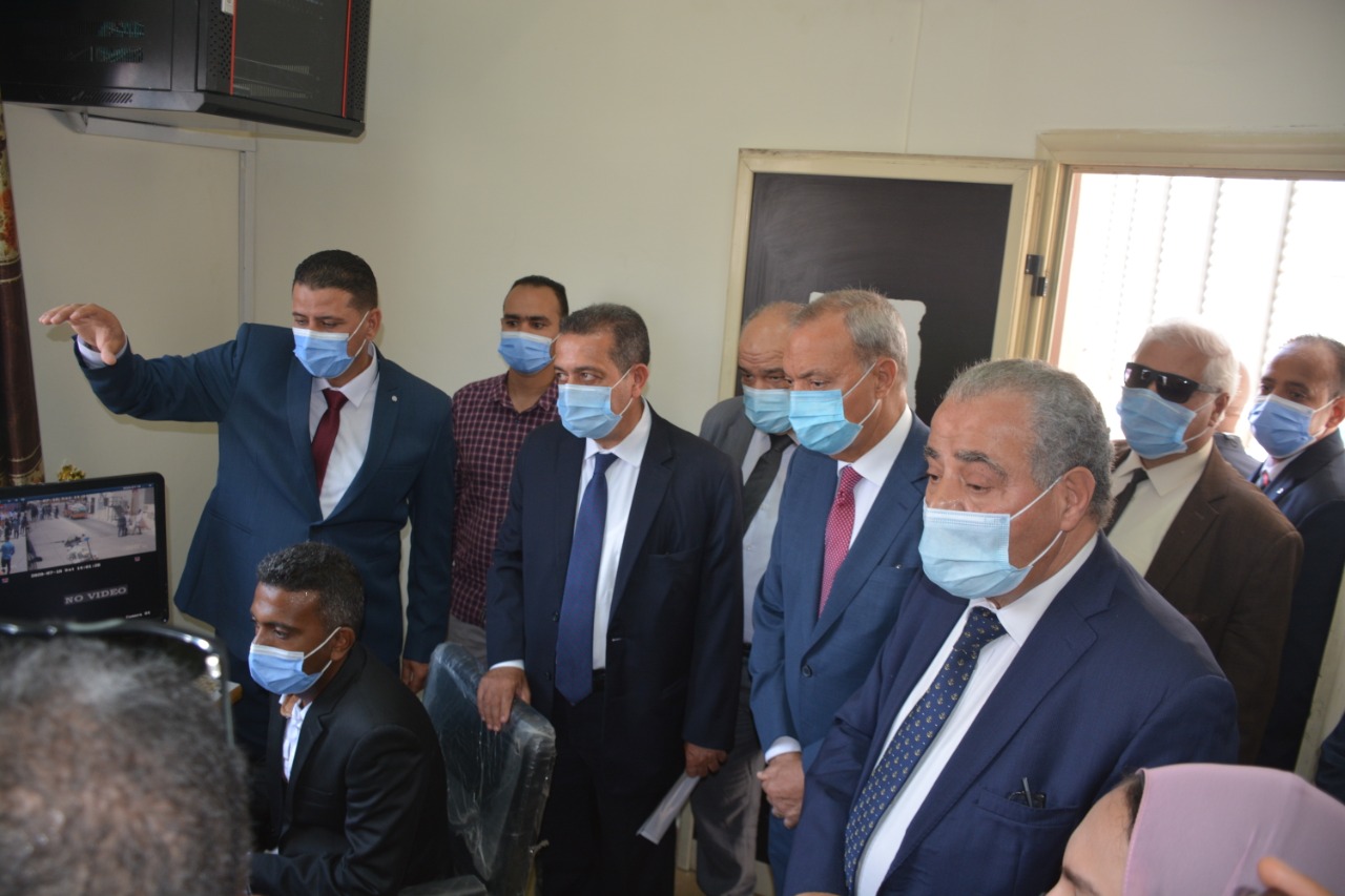 المصيلحي يتفقد صوامع بنها: أنشئت بتوجيهات الرئيس للحفاظ على القمح وإنتاج رغيف خبز مدعم للمواطن بصورة جيدة