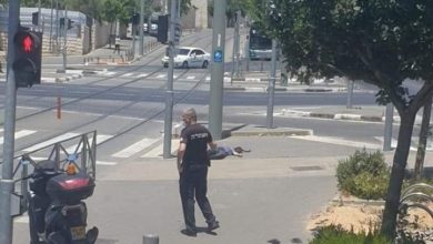Photo of عاجل| القوات الإسرائيلية تطلق النار على فلسطيني قرب حي الشيخ جراح