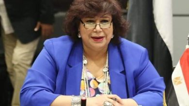 Photo of وزيرة الثقافة تبحث خطة الأنشطة الفكرية والإبداعية للفنون التشكيلية