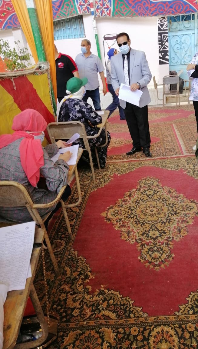 عميد الخدمة الإجتماعية