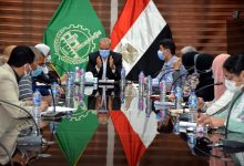 Photo of “الهجان” يعقد إجتماعا مع ممثلي القومي للبحوث لدراسة مقترح إنشاء مجمع صناعي لصناعات البلاستيك بالعكرشة في الخانكة