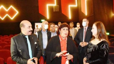 Photo of وزيرة الثقافة ومحافظ أسوان يفتتحان أعمال تطوير سينما ومسرح الصداقة