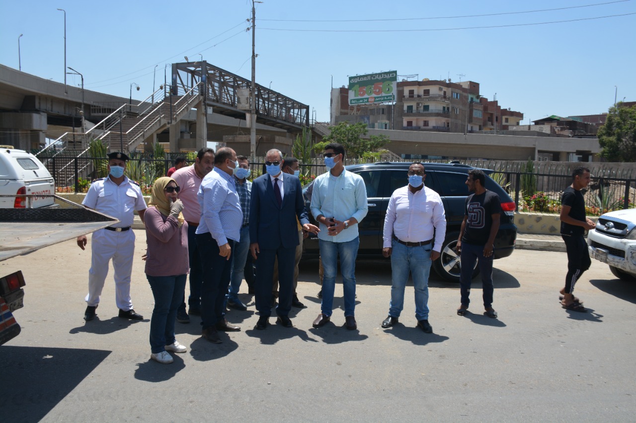 محافظ القليوبية يقوم بجولة ميدانية لدفع الاعمال بالمشروعات الجاري تنفيذها بمدن بنها وشبرا الخيمة