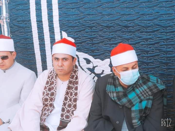 الطاروطي يحي عزاء إمام مسجد السيدة زينب بقراءة القرآن بقرية دملو مركز بنها
