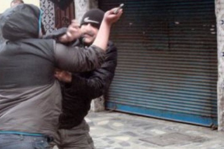 عاطل ينهي شابا بـ«مطواة» في مشاجرة بينهما بـ«بنها»