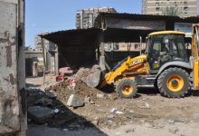 Photo of القليوبية توضح حقيقة أصابة سيدة وطفليها نتيجة إنهيار سور السكة الحديد بالخانكة