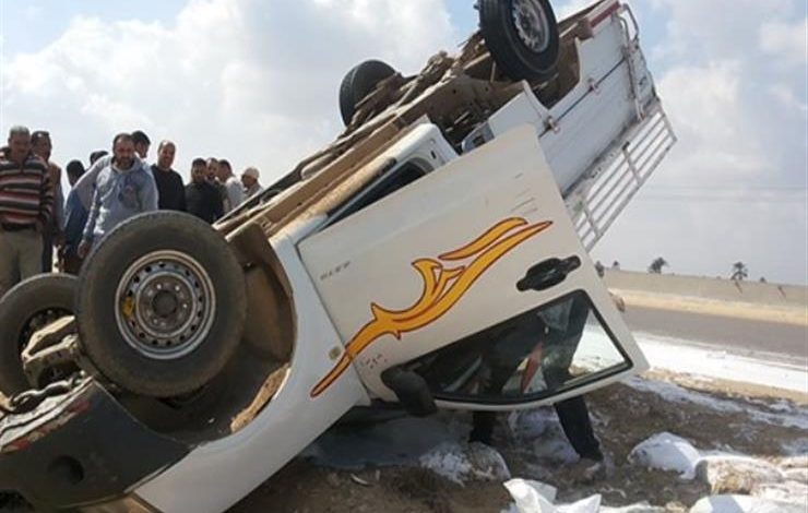 Photo of إصابة 11 شخصا في انقلاب سيارة ربع نقل في المنيا