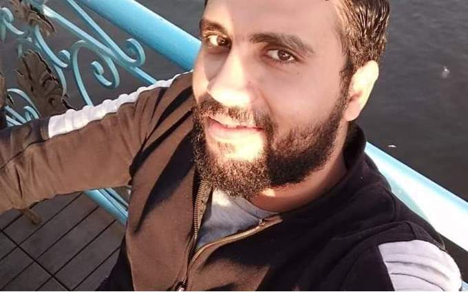 أقارب الزوج المقتول على يد زوجته بطوخ: "مراته كانت عايزة عباية بـ1500 جنيه وتكييفين الانابيب