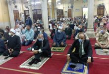 Photo of الهجان” يؤدي صلاة عيد الأضحى المبارك بمسجد ناصر وسط فرحة المواطنين بحلول العيد