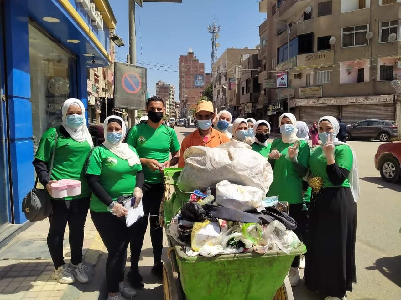 تنمية البيئة وخدمة المجتمع تطلق "مبادرة التوعية والتثقيف البيئي" في شوارع بنها .. (صور)