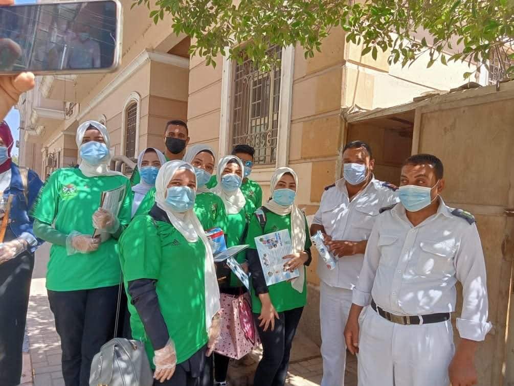 تنمية البيئة وخدمة المجتمع تطلق "مبادرة التوعية والتثقيف البيئي" في شوارع بنها .. (صور)