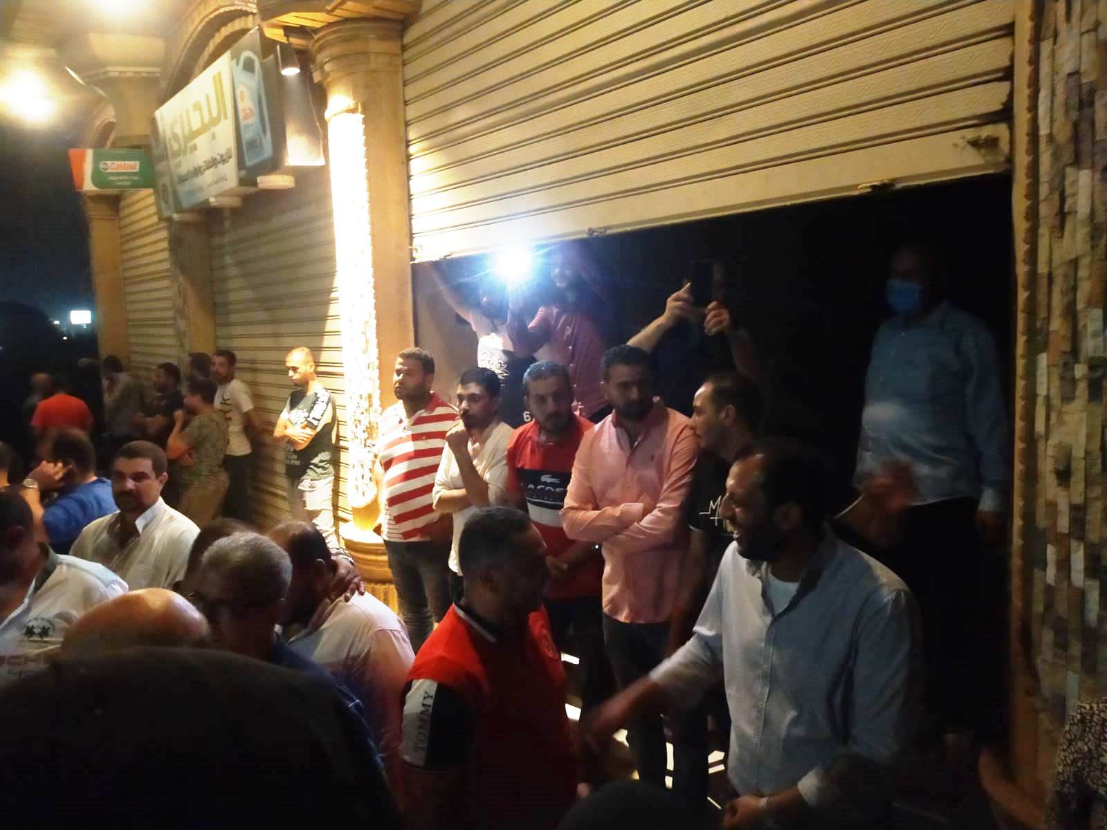 الداخلية تعلن ضبط المتهمين باختطاف طفل المحلة.. صور