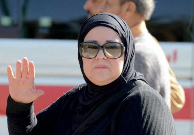 Photo of وفاة الفنانة دلال عبدالعزيز عن عمر يناهز 61 عامًا