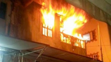 Photo of إصابة 3 أشخاص بحروق في حريق شب بمطبخ شقة بمركز المنزلة