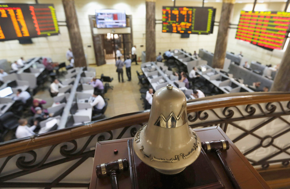الشاشة اللحظية للبورصة ارتفاع جماعي لمؤشرات البورصة في ختام تعاملات اليوم