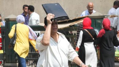 Photo of أمطار تصل إلى حد السيول و العظمى 45 درجة.. توقعات حالة الطقس غدًا