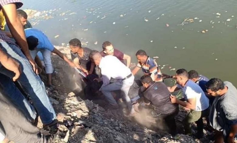Photo of انتشال جثة غريق مجهولة الهوية بمياه الرياح التوفيقي بالقليوبية