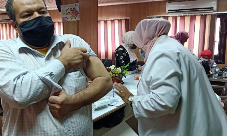 Photo of بدء تلقى لقاحات فيروس كورونا المستجد بمديرية الشباب والرياضة بالقليوبية