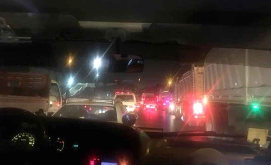عودة الحركه المرورية بطريق «مصر- إسكندرية» الزراعي بعد توقف نصف ساعة.. (التفاصيل)