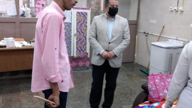 Photo of المدير التنفيذي لمستشفيات جامعة بنها يتفقد وحدات الكلى الصناعى