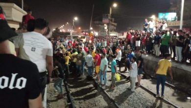 Photo of أهالي شبين القناطر يشعلون النيران ويقيمون الاحتجاجات مطالبين أقصى عقوبة بأمين شرطة