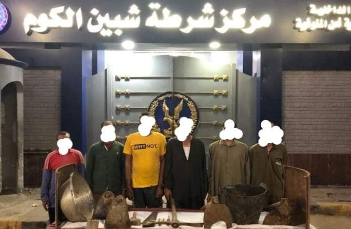 Photo of القبض على ٦ أشخاص بتهمة التنقيب عن الآثار بالمنوفية