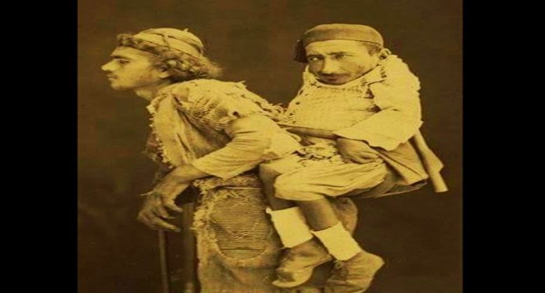 صورة حقيقية لرجلين من دمشق التقطت عام 1889م