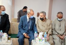 Photo of محافظ القليوبية يقدم واجب العزاء لأسرة الشهيد محمد صلاح الغندور بالشموت