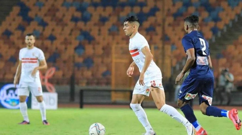 يفتتح نادي الزمالك مشواره بالدوري المصري الممتاز هذا الموسم ، بمواجهه ضد إنبي مساء اليوم الثلاثاء ، في تمام الساعة الثامنة بتوقيت القاهرة . تقام المباراة علي،  ملعب بتروسبورت بالتجمع الخامس، وتبث المباراة علي قناه "On time sport 1 "  ، ويعلق عليها بلال علام . ويأتي التشكيل المتوقع لنادي الزمالك كالتالي : حراسة المرمى: محمد أبو جبل. خط الدفاع: محمود علاء ومحمود حمدي الونش ومحمد عبدالشافي وحازم إمام. خط الوسط: طارق حامد وإمام عاشور ويوسف أوباما وأحمد سيد «زيزو» وأشرف بن شرقي. خط الهجوم: سيف الدين الجزيري. تشكيل إنبي المتوقع حراسة المرمى : محمود جاد خط الدفاع : مصطفى دويدار – رامي صبري – هشام عادل – علي فوزي . الوسط المدافع :  عبد الرحمن عامر – إسماعيل ساوادوجو. الوسط المهاجم: كريم طارق – محمد مرسي – كريم فؤاد . وفي الهجوم : دينو بيتر جود .