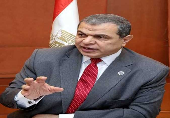 Photo of القوى العاملة:تعيين 1571 شاباً ..منهم 38 من ذوى الهمم والعزيمة بالبحر الأحمر