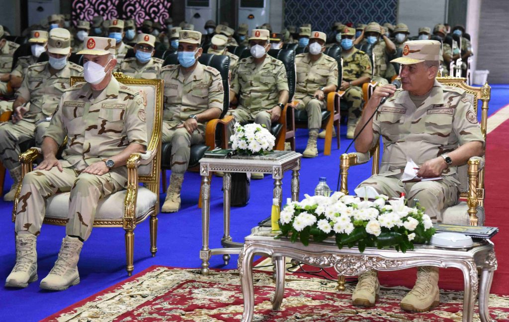 وزير الدفاع