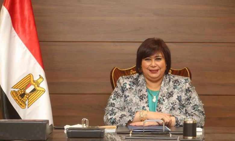 Photo of معرض القاهرة الدولي يفتح الباب للناشرين إلكترونيا..ولأول مرة قاعة إضافية مخصصة لمعرض كتاب وأنشطة الطفل 