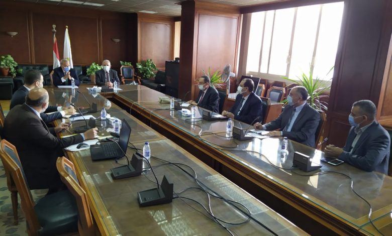 Photo of رفع درجة الاستعداد والجاهزية التامة لتنفيذ موجات كبرى لإزالة التعديات بمحافظة القليوبية