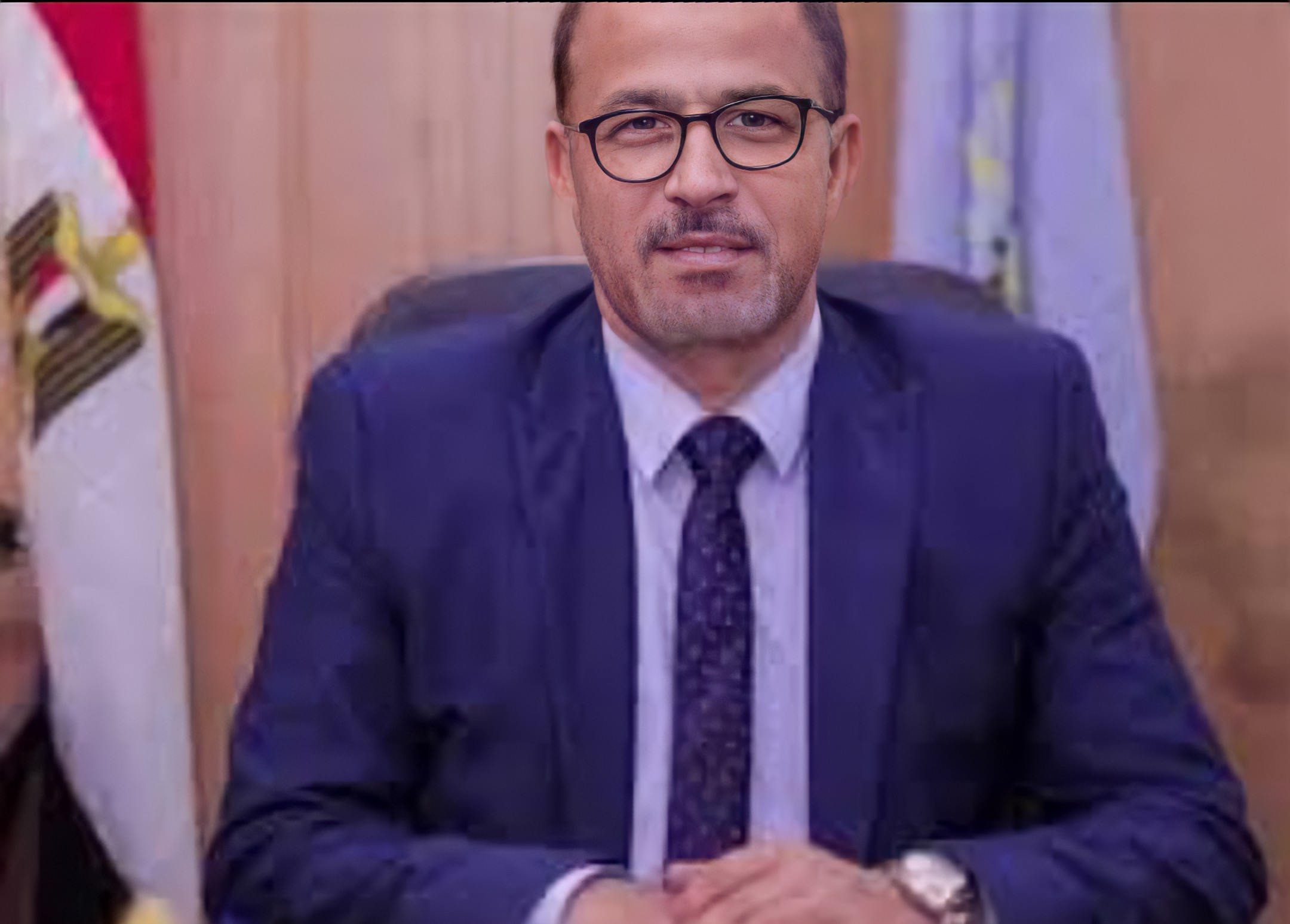 يتقدم الكاتب الصحفي السيد يوسف إلى السيد الاستاذ الدكتور خالد جمال وكيل وزارة الصحة بالقليوبية بخالص العزاء والمواساة فى وفاه المغفور له بإذن الله شقيقة . إنا لله وإنا إليه راجعون بقلوب مؤمنة بقضاء الله وقدره اتقدم بخالص العزاء والمواساة عظم الله أجركم وأحسن الله عزائكم سائلين المولى أن يغفر للفقيد ويسكنه فسيح جناته ويجعل قبره روضة من رياض الجنة ويلهمكم الصبر والسلوان.