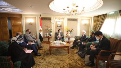 Photo of وزير التعليم العالي يبحث دعم التعاون التعليمي مع اليابان