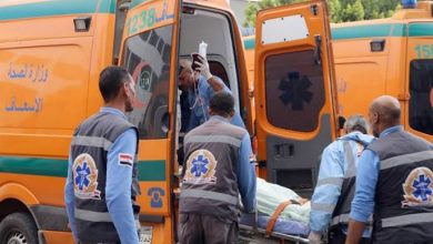 Photo of بلاعة صرف صحي تتسبب في إصابة شخصين على طريق مسطرد
