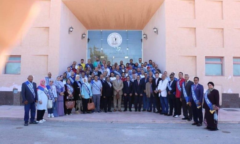 Photo of وزير التعليم العالي يتلقى تقريرًا حول برنامج إعداد القادة التخصصي