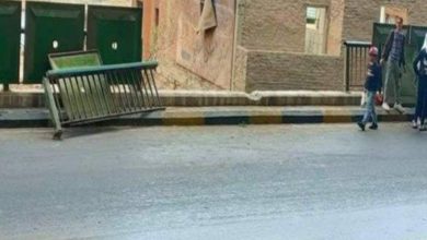 Photo of سقوط  السور الحديدي لمحور صفط اللبن
