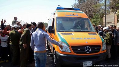 Photo of الصحة: وفاة شخصين وإصابة 3 آخرين في حادث تصادم قطار بسيارة نقل بالجيزة