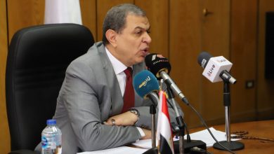 Photo of القوي العاملة:التفتيش على 124869 منشأة لمتابعة إجراءات كورونا الاحترازية
