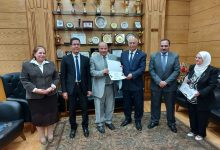 Photo of رئيس جامعة بنها يترأس اجتماع مجلس إدارة مركز القياس والتقويم