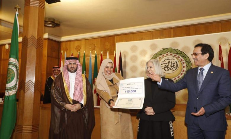 Photo of جمعية”قبس من نور” تظفر بجائزة الأمير محمد بن فهد للتنمية الإنسانية