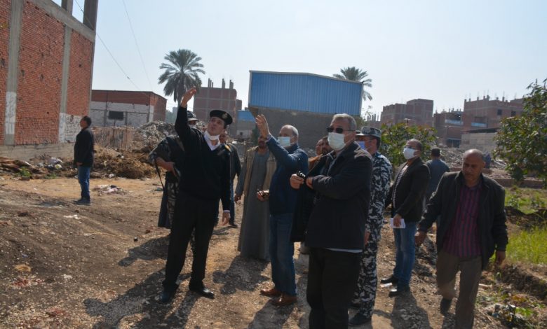 Photo of محافظ القليوبية يقود حملة مكبرة لإزالة التعديات على الأراضي الزراعية بمدينة الخانكة