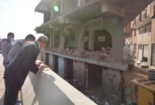 Photo of محافظ القليوبية يقوم بجولة لتفقد أعمال إزالات المباني المتعارضة مع توسعات الطريق الدائري