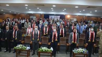 Photo of محافظ القليوبية ورئيس جامعة بنها يشهدان احتفالية الجامعة بيوم الشهيد