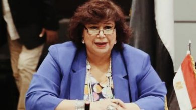 Photo of وزير الثقافة تنعي نقيب المحامين سابقا داعية الله ان يتغمده بواسع رحمته