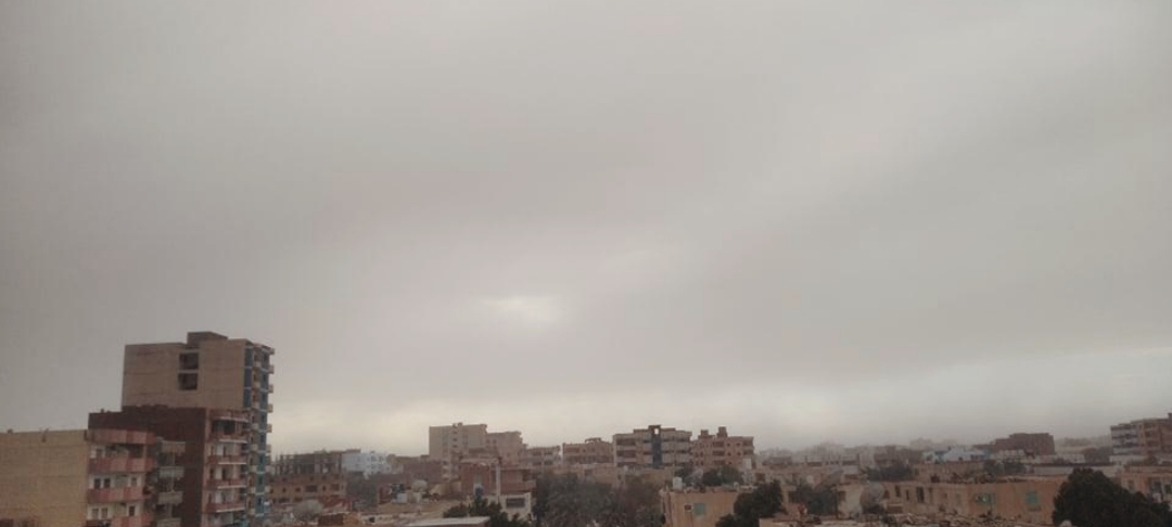 أعلنت الهيئة العامة للأرصاد الجوية، أنه سيسود طقس حار نهاراً على القـاهرة الكبرى والوجه البحرى وجنوب سيناء، مائل للحرارة على السواحل الشمالية، شديد الحرارة على جنوب البلاد، مائل للبرودة ليلاً علي القاهرة الكبري والوجه البحري والسواحل الشمالية، معتدل علي جنوب سيناء وجنوب البلاد وذلك خلال هذا الأسبوع الجاري. وسيشهد يوم الاثنين، 04 إبريل 2022، نشاط للرياح على مناطق من القاهرة الكبرى والوجه البحرى والسواحل الشمالية وجنوب سيناء على فترات متقطعة.