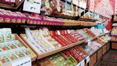 Photo of إنخفاضات جديدة في السلع الغذائية بمعرض أهلا رمضان بكفر الشيخ