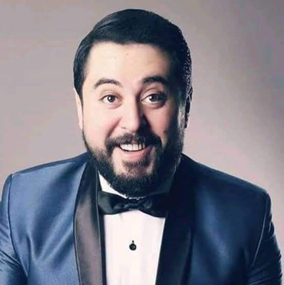 نشر الفنان عمرو عبد العزيز مقطع فيديو علي صفحته الرسمية علي موقع الفيس بوك وفرقة أيامنا الحلوة يهنئ الجمهور بحلول شهر رمضان الكريم. كتب الفنان عمرو عبد العزيز علي صفحته الرسمية علي موقع الفيس بوك :"بيقولكم كل سنة وانتوا طيبين بطريقة أشهر الفنانين رمضان كريم عليكم وكل سنة وانتوا بخير". حيث قلد الفنان عمرو عبد العزيز مجموعة من فن الزمن الجميل مثل الفنان حسن عابدين وحسين الشربيني والفنان نبيل الدسوقي والفنان أحمد ماهر والفنان الكبير أسطورة الكوميديا سمير غانم والفنان يوسف داوود والفنان سامي مغاوري والفنان عبد الله مشرف. ووصل مشاهدة هذا الفيديو إلى 2 مليون مشاهدة ومازال في زيادة. جدير بالذكر أن الفنان عمرو عبد العزيز انتهى اليوم من تصوير فيلم "مغامرات كوكو" قصة وإخراج الأستاذ إسماعيل فاروق سيناريو وحوار إيهاب ناصر إنتاج الأستاذ عمرو طنطاوي