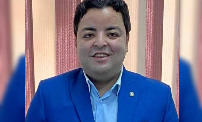 Photo of نقيب شباب المحامين بشمال القليوبية يوفر مرفقا لنقل محامين شبين القناطر لمحكمة بنها